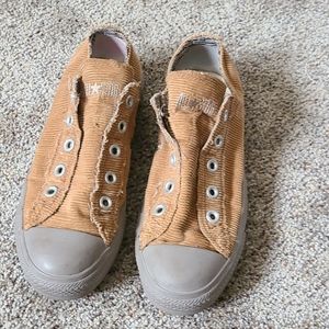 Corduroy Converse Slip-Ons, sz 6